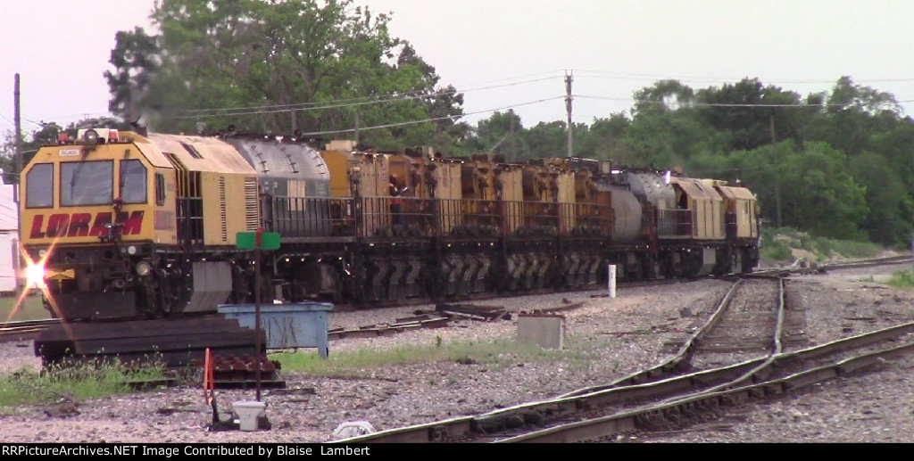 LORAM rail grinder